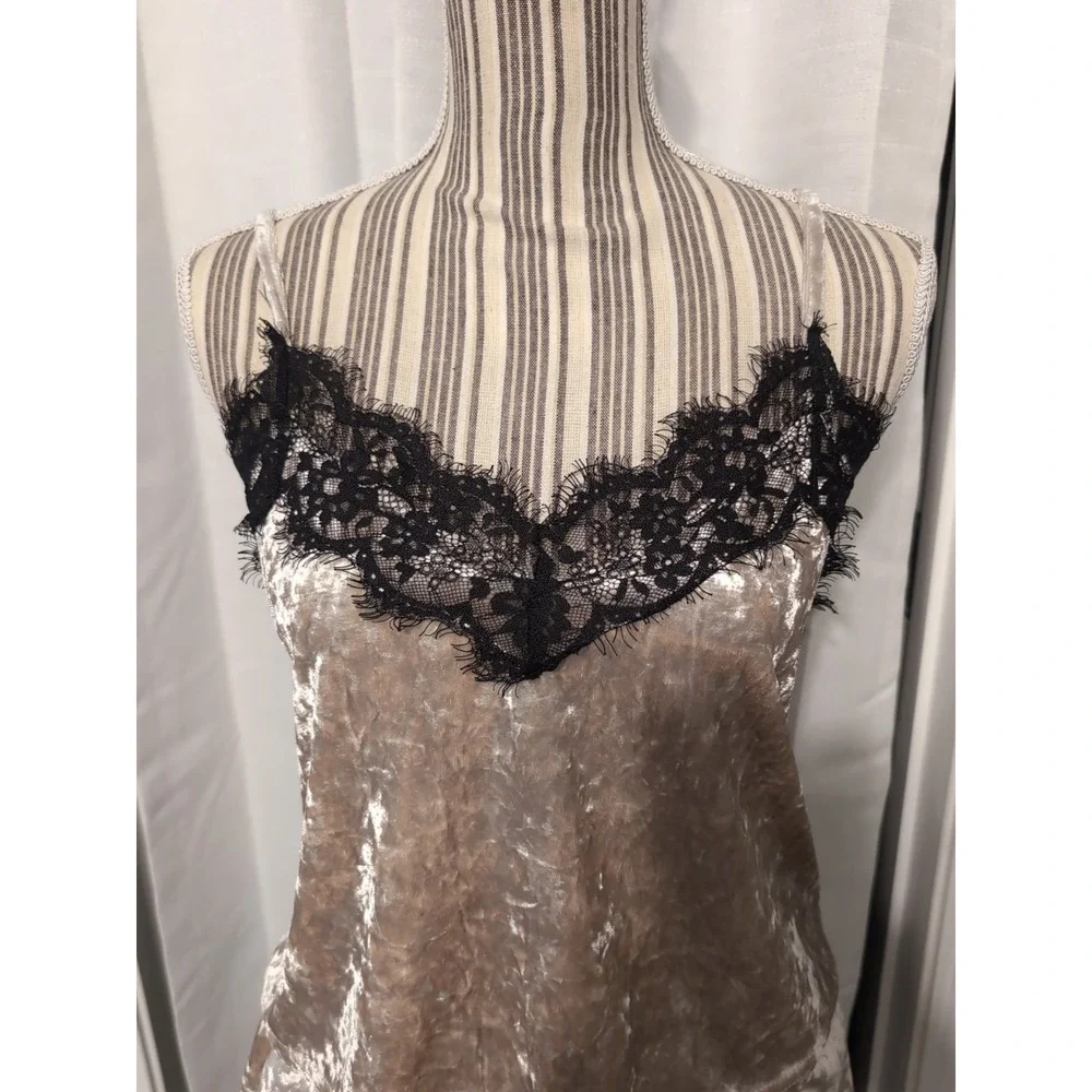 Whimsygoth‎ 2-Piece Velvety Black Lace Trim Pajama Lounge Set Y2K Coquette M